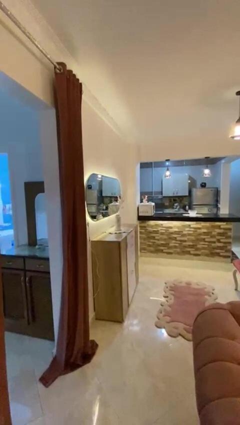 Flat In Compound Gardenia *