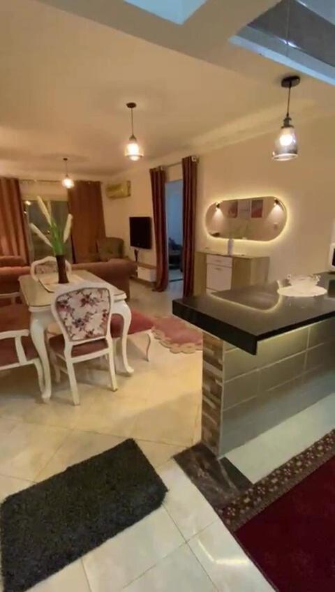 Flat In Compound Gardenia *